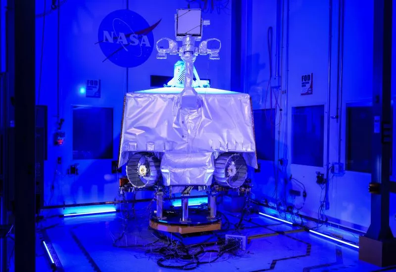 nasa s viper short for the volatiles investigating polar exploration rover sits assembled inside the cleanroom at the agency s johnson space center photo nasa nasa s viper short for the volatiles investigating polar exploration rover sits assembled inside the cleanroom at the agency s johnson space center photo nasa