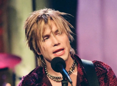 iris returns goo goo dolls hit song fuels viral 90s trend