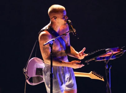 justin bieber rumoured to perform early hits at coachella