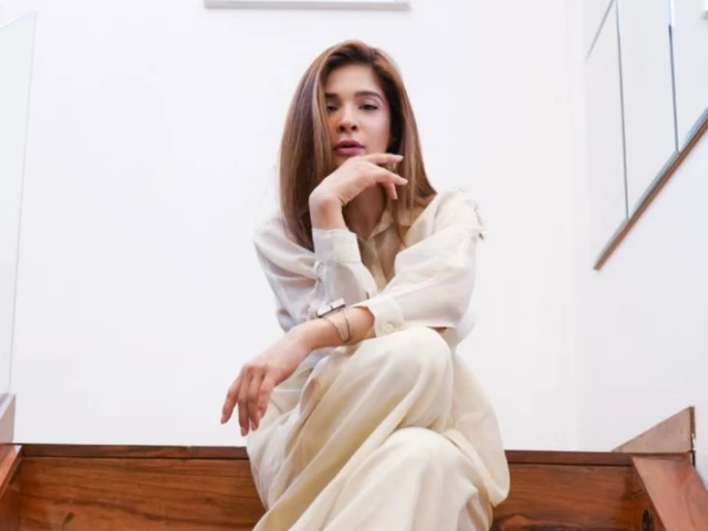 Ayesha Omar calls for greater mental health support after Peshawar grave desecration case