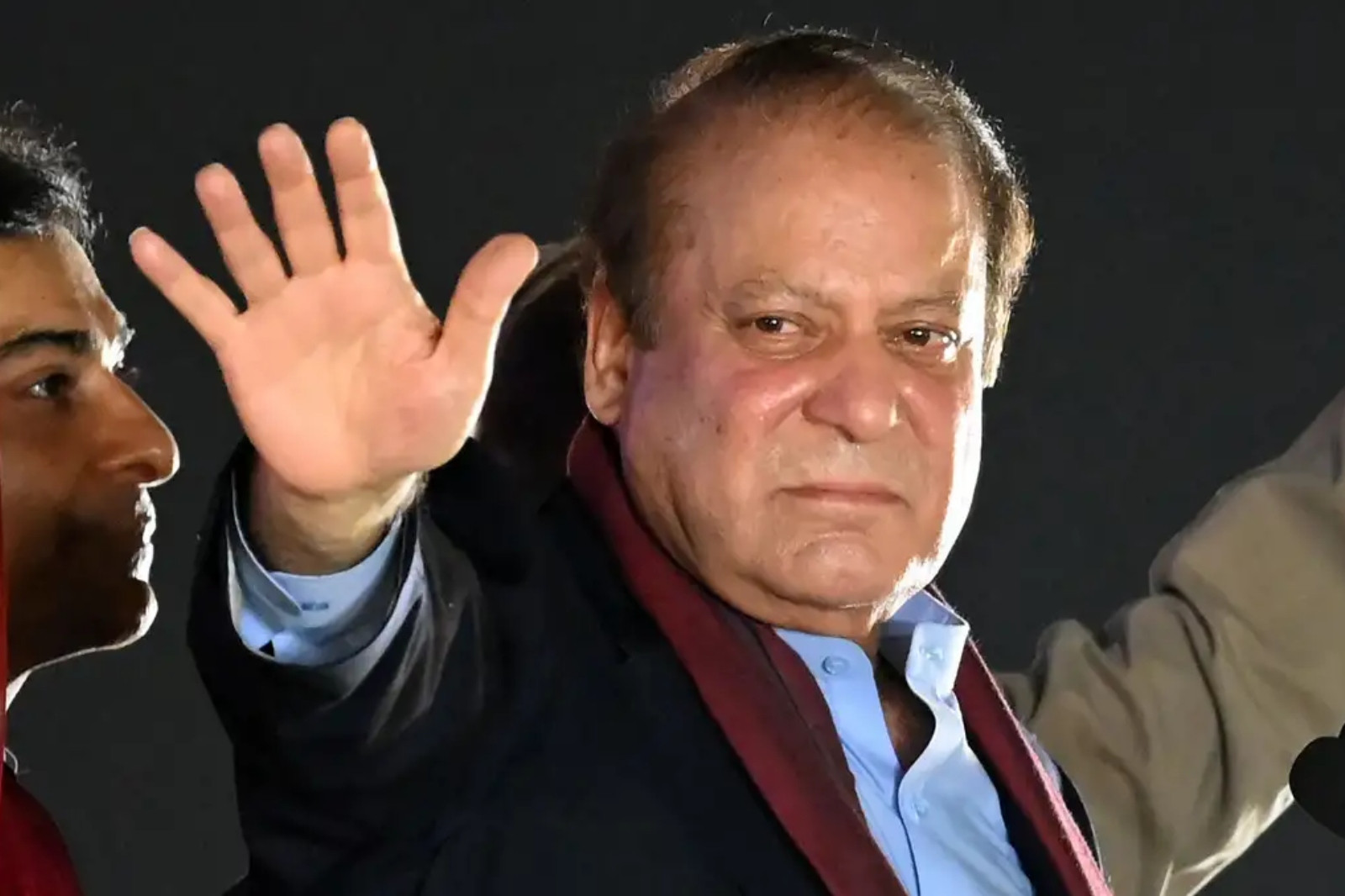 Nawaz returns to douse the crossfire