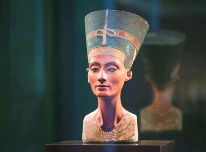 why nefertiti still inspires 3 300 years after she reigned why nefertiti still inspires 3 300 years after she reigned