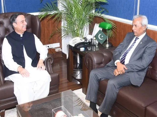 federal minister for maritime affairs muhammad junaid anwar chaudhry and sindh governor nehal hashmi federal minister for maritime affairs muhammad junaid anwar chaudhry and sindh governor nehal hashmi