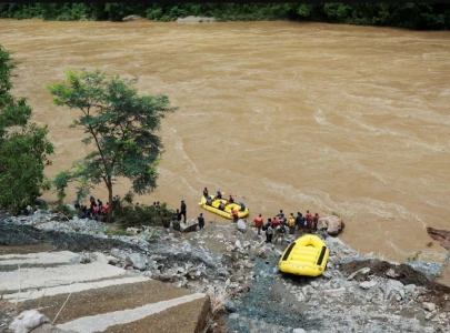 rescuers find no survivors in nepal bus landslide accident