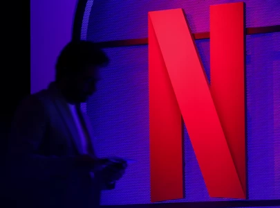 netflix in talks to acquire warner bros discovery reports claim netflix in talks to acquire warner bros discovery reports claim