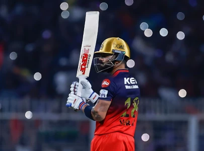virat kohli shatters yet another ipl record