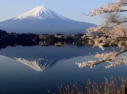 student rescued twice from mount fuji after returning for lost phone