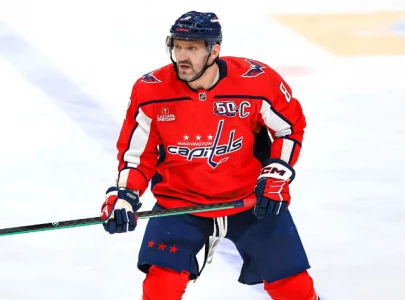 ovechkin reaches 30 goals for 19th time in nhl 12 away from gretzky s record