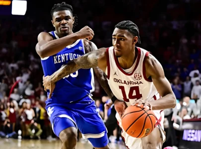 otega oweh drops career high 28 sinks game winner as kentucky edges oklahoma otega oweh drops career high 28 sinks game winner as kentucky edges oklahoma