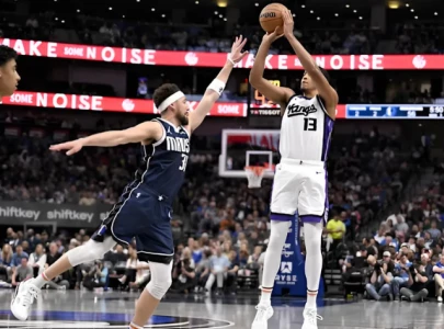 kings vs mavs 112 98 kyrie irving exits early as sacramento win 4 in a row kings vs mavs 112 98 kyrie irving exits early as sacramento win 4 in a row