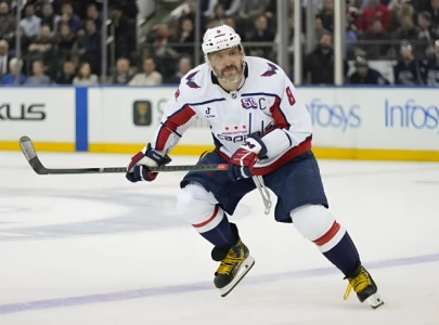 capitals vs rangers 3 2 alex ovechkin only 9 nhl goals away from tying gretzky