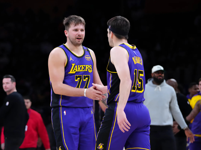 spurs vs lakers 109 125 austin reaves luka doncic step up in lebron s absence