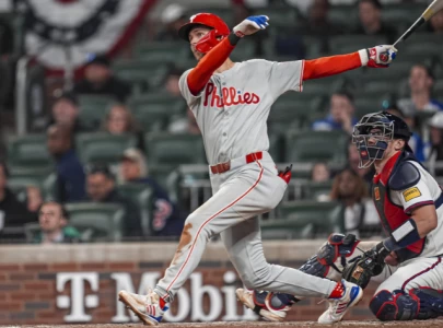 trea turner hits tiebreaking homer to lift phillies past braves 4 3 trea turner hits tiebreaking homer to lift phillies past braves 4 3