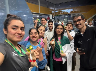 pakistani sisters shine at australian squash championship