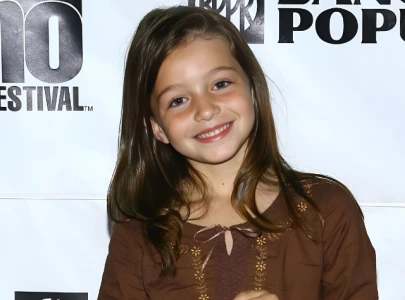 police probe foul play in death of former child star sophie nyweide