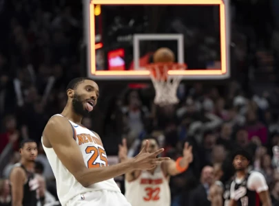 knicks vs trail blazers 114 113 mikal bridges buzzer beater wins ot thriller knicks vs trail blazers 114 113 mikal bridges buzzer beater wins ot thriller