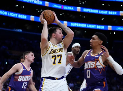 suns vs lakers 96 107 luka doncic leads la in absence of lebron to end skid suns vs lakers 96 107 luka doncic leads la in absence of lebron to end skid
