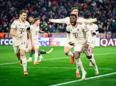 bayern vs celtic 1 1 davies late goal rescues bayern against heroic celtic bayern vs celtic 1 1 davies late goal rescues bayern against heroic celtic