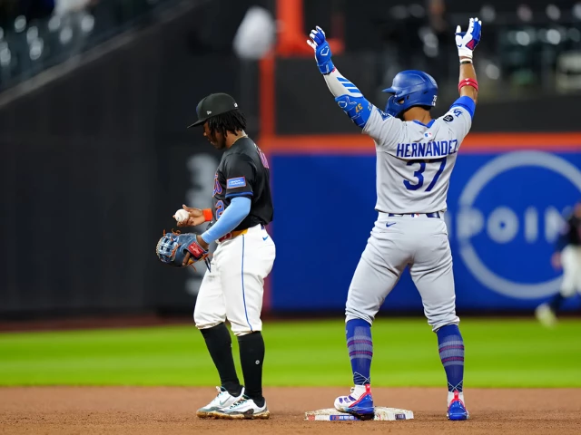teoscar hern ndez leads dodgers to 7 5 win against mets in chaotic game teoscar hern ndez leads dodgers to 7 5 win against mets in chaotic game