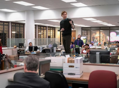 internet reacts to the paper a new spinoff of the office