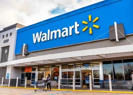 us retail chain wallmart lays off 1500 staff to simplify its structure