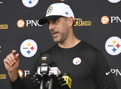 aaron rodgers reveals marriage on day one with pittsburg steelers