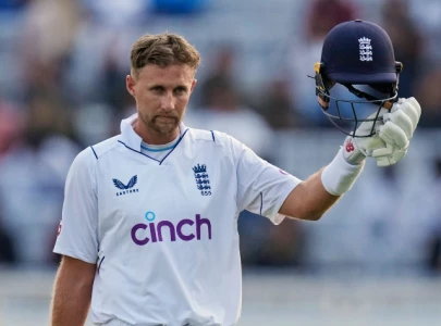 joe root becomes second highest run scorer in test history