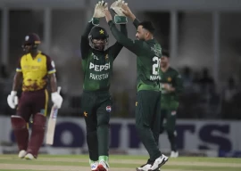 pakistan defeat west indies in opening t20i in lauderhill