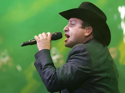 mexican singer juli n lvarez cancels concerts after us revokes his visa