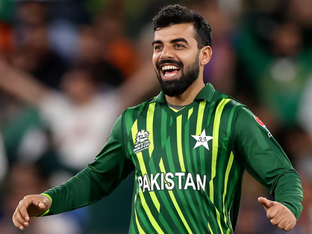 Shadab Khan set to undergo surgery for shoulder injury: report | The Express Tribune