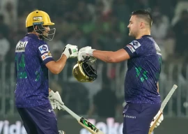 rossouw nawaz make men s t20 history as quetta qualify for hbl psl playoffs