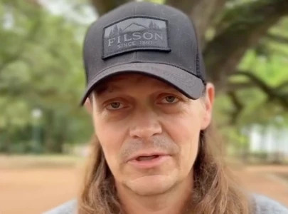 3 doors down singer brad arnold reveals stage 4 cancer diagnosis 3 doors down singer brad arnold reveals stage 4 cancer diagnosis