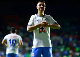 watch andr s monta o s golazo for cruz azul in liga mx quarter final