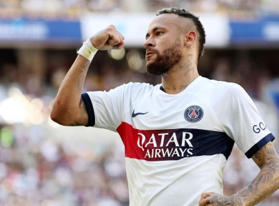 neymar in talks over saudi move