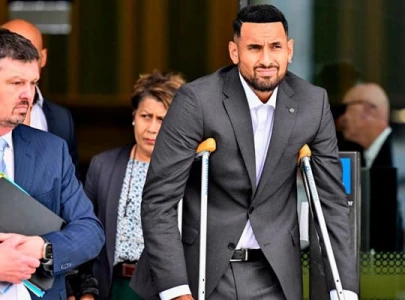 kyrgios admits assaulting girlfriend