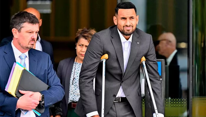 kyrgios admits assaulting girlfriend kyrgios admits assaulting girlfriend
