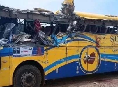 niger bus crash kills 22