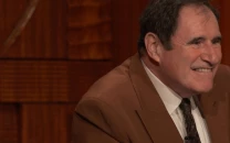richard kind joins john mulaney on netflix s everybody s live as sidekick and announcer richard kind joins john mulaney on netflix s everybody s live as sidekick and announcer