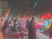 night market in karachi photo express