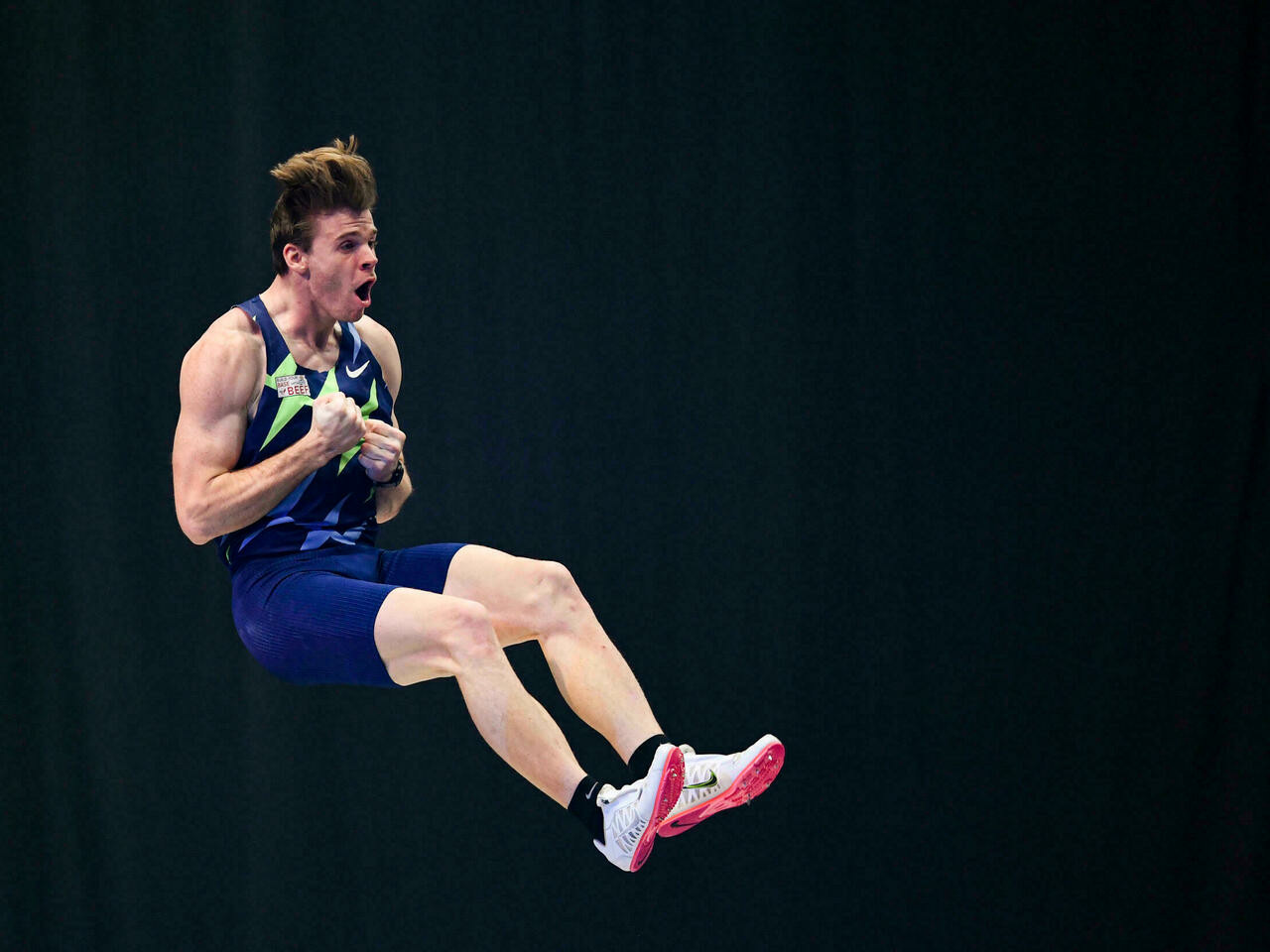 Photo of Nilsen soars to US indoor title, books worlds berth