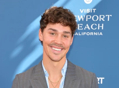 noah beck cast as rookie lifeguard luke in fox s upcoming baywatch series