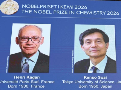 duo wins nobel for chemical asymmetry puzzle