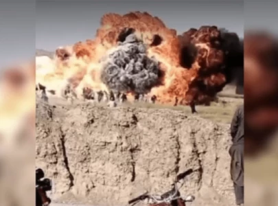 over 40 injured as blaze engulfs oil truck in nushki over 40 injured as blaze engulfs oil truck in nushki