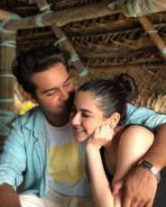 Hania Amir Xxx Image - Asim Azhar reveals why Hania Amir received special mention in 'Soneya'