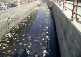 karachi court orders rs9 9m compensation for heirs of nullah drowning victims