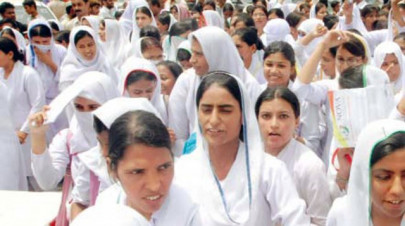 nursing wounds nurses protest against doctor who slapped colleague