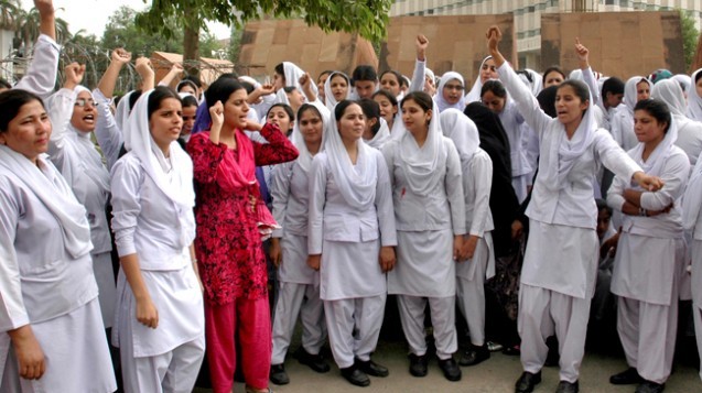 nurses warn of protest if salaries not paid