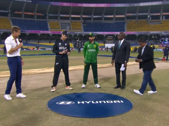 Pakistan opt to bat against New Zealand in Super Eight opener