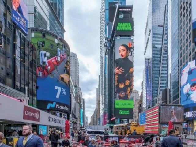 Pak singer Daniya Kanwal lights up New York's Times Square
