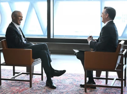 stephen colbert interviews barack obama as the late show nears final episodes
